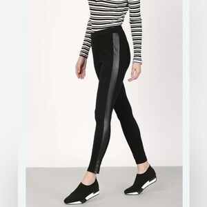 Zara Black Side Striped Pants/Leggings M